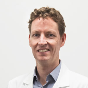 Dr.  Florian Perwanger